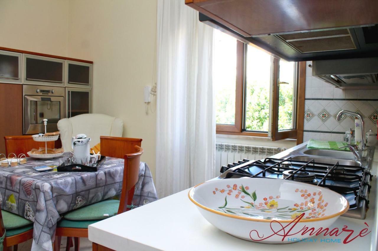 Annare Home Holiday Nápoles Exterior foto