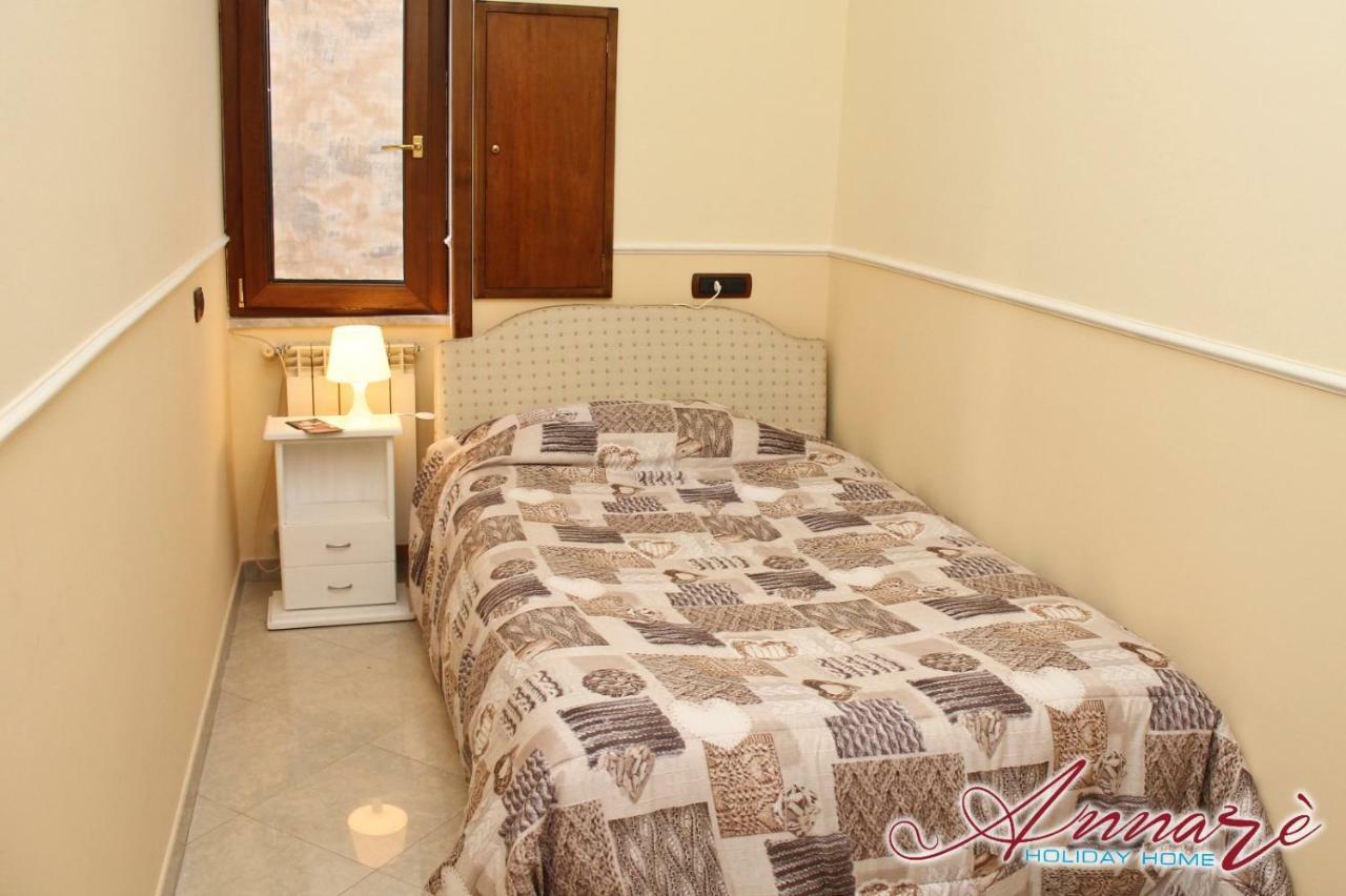 Annare Home Holiday Nápoles Exterior foto